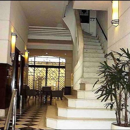 Residencial Com Servicos 45 Metros Decorado Com Sala, Suite E Cozinha Na Quadra Da Praia De Copacabana Rio de Janeiro Ngoại thất bức ảnh