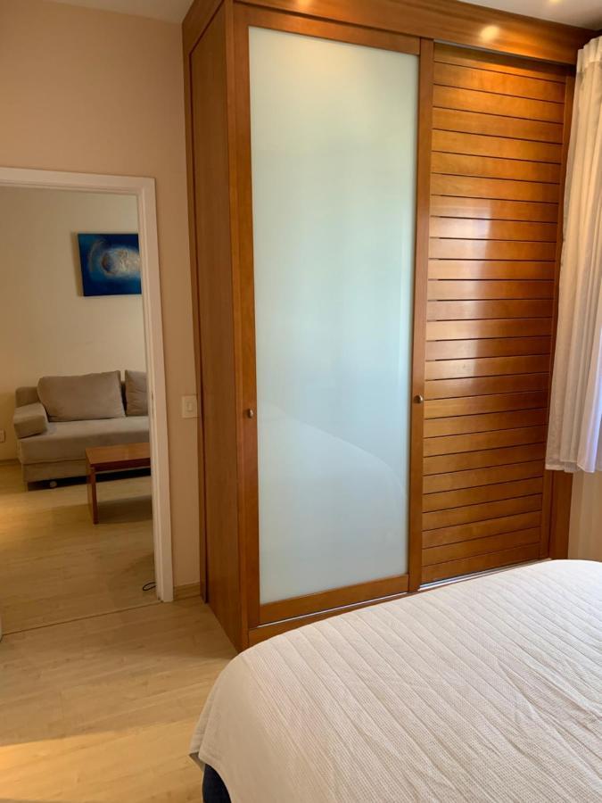 Residencial Com Servicos 45 Metros Decorado Com Sala, Suite E Cozinha Na Quadra Da Praia De Copacabana Rio de Janeiro Ngoại thất bức ảnh